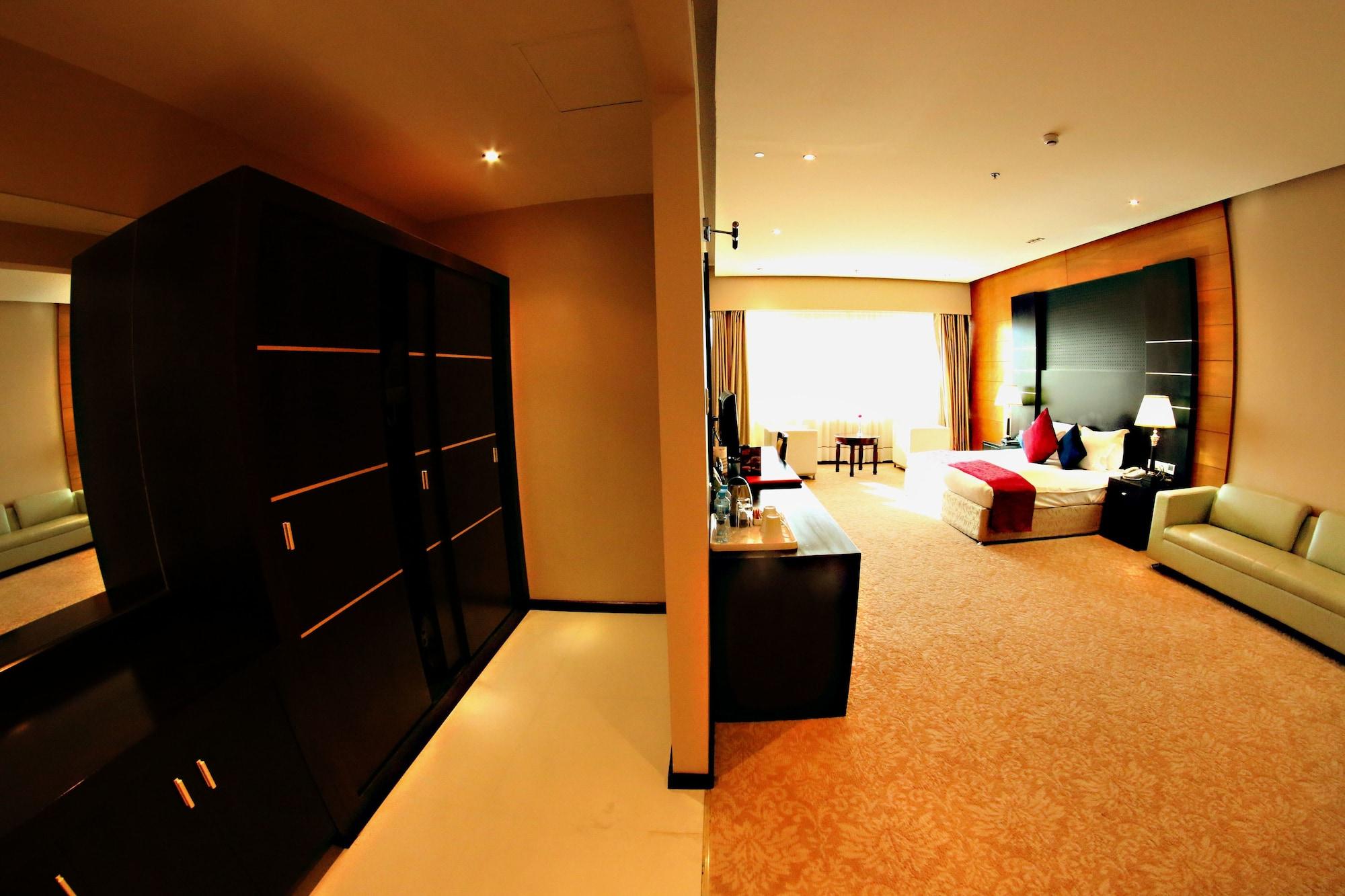Diva Hotel Manama Exteriör bild