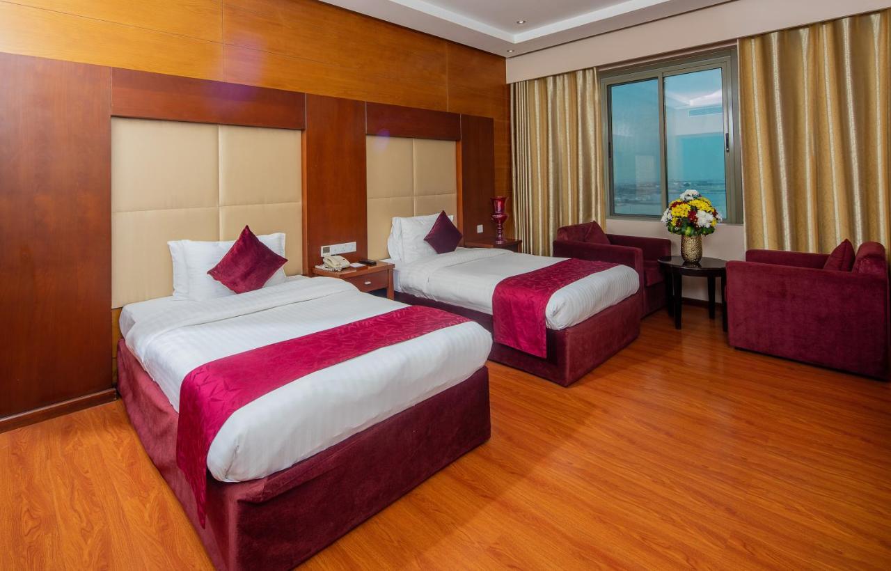 Diva Hotel Manama Exteriör bild