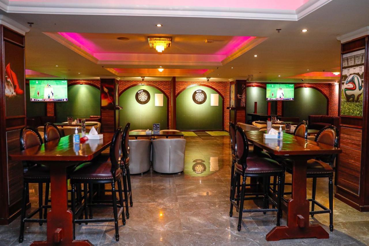 Diva Hotel Manama Exteriör bild