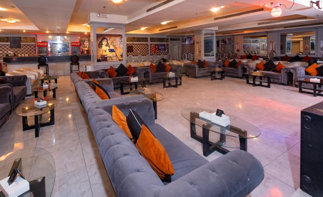 Diva Hotel Manama Exteriör bild