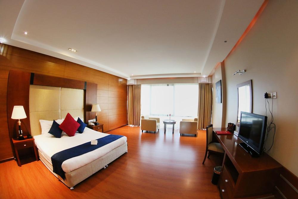 Diva Hotel Manama Exteriör bild